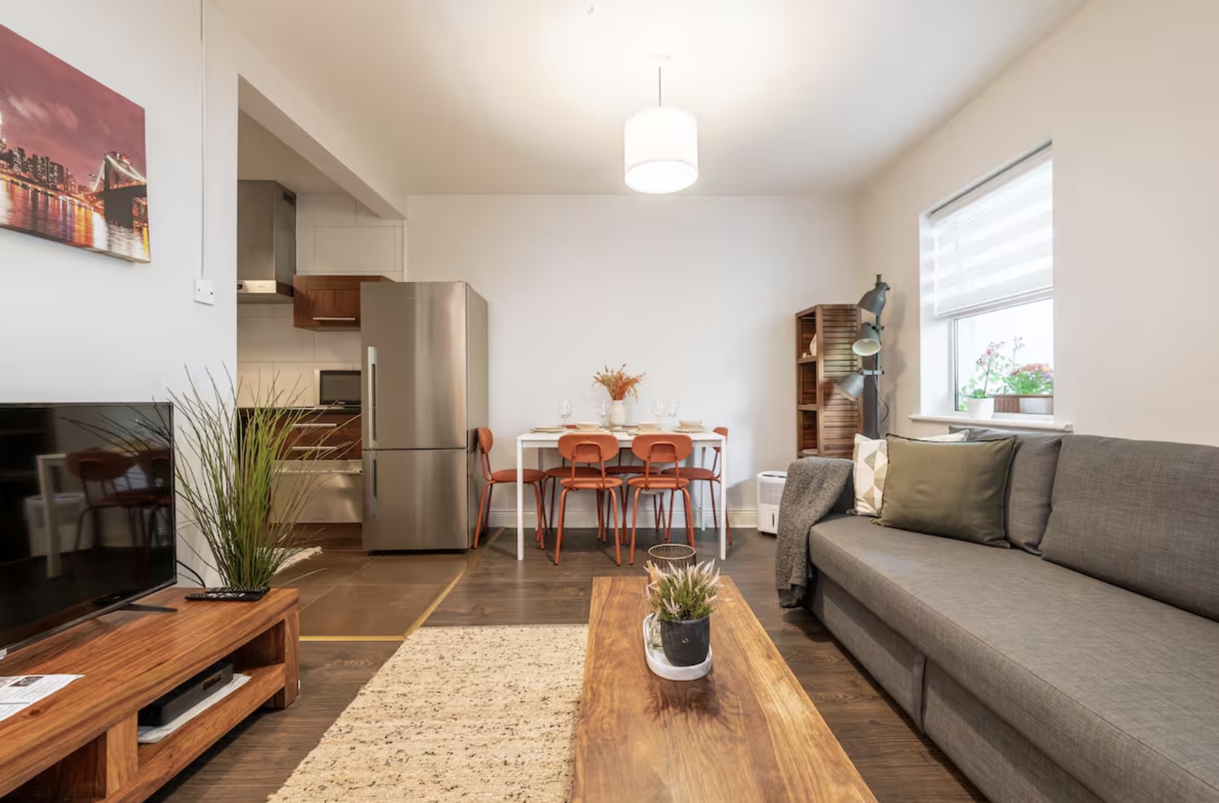 Two‑bedroom city suite